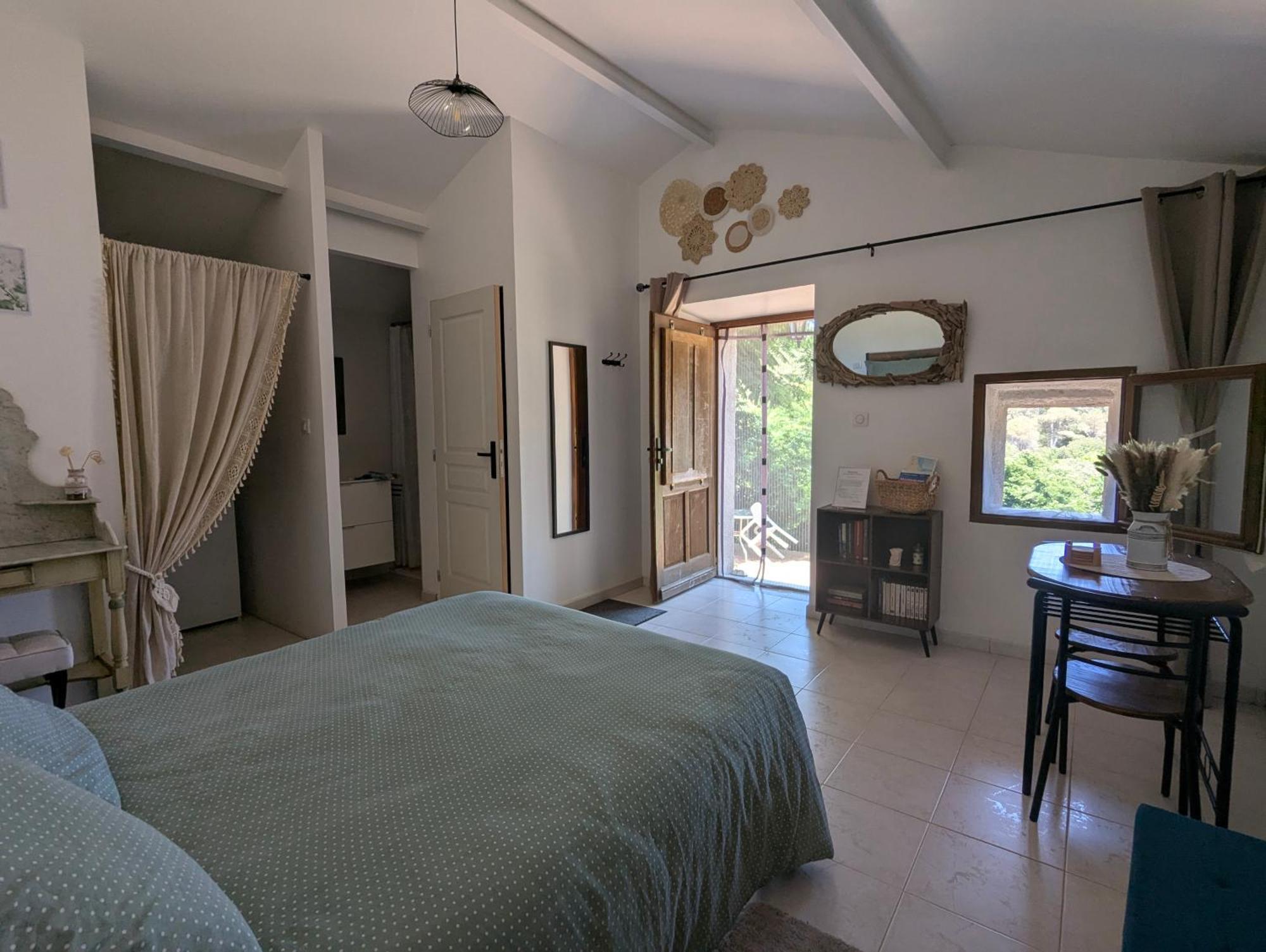 Au Coeur Du Maquis Sartenais Homestay *